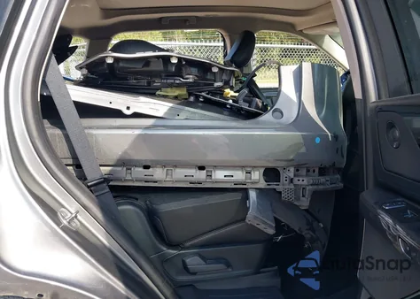 2021 Lincoln Aviator Reserve from USA, damaged, VIN 5LM5J7WC3MGL05611